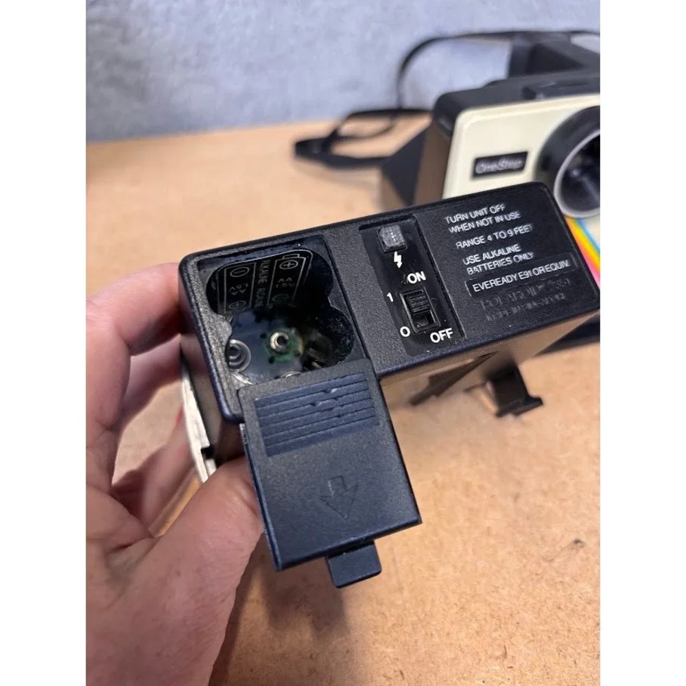Polaroid OneStep Land Camera Rainbow Stripe with Q-Light Flash Vintage Untested